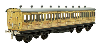 Pre-Owned Set of 2x LNER Teak Coaches (Missing One Coach)