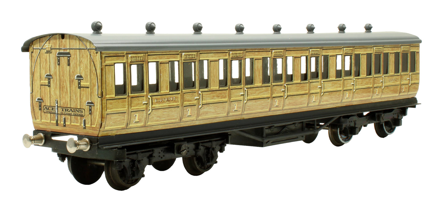 Pre-Owned Set of 2x LNER Teak Coaches (Missing One Coach)