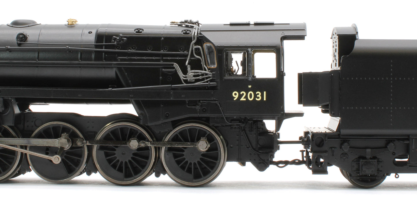 R30486 Class 9F 2-10-0 BR Black Early Emblem 92031 Steam Locomotive