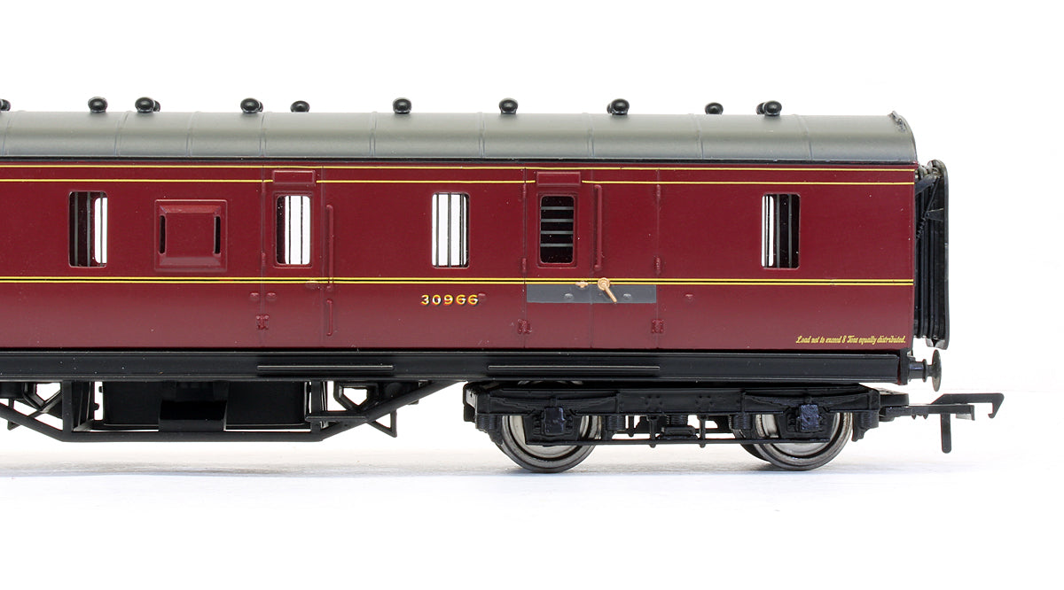 Pre-Owned 50ft Parcels Van LMS Crimson '30966'