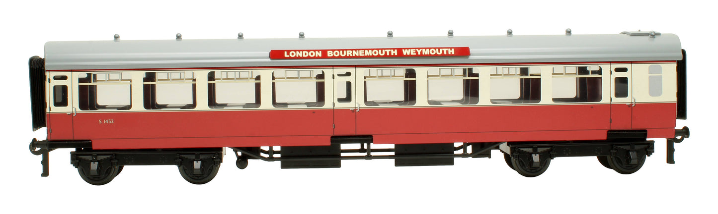 Pre-Owned Set of 3x SR Bulleid Blood & Custard 'The Royal Wessex' Coaches