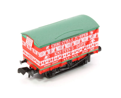 N Gauge 'Christmas Jumper Dept' Vanfit B251224 (Limited Edition)