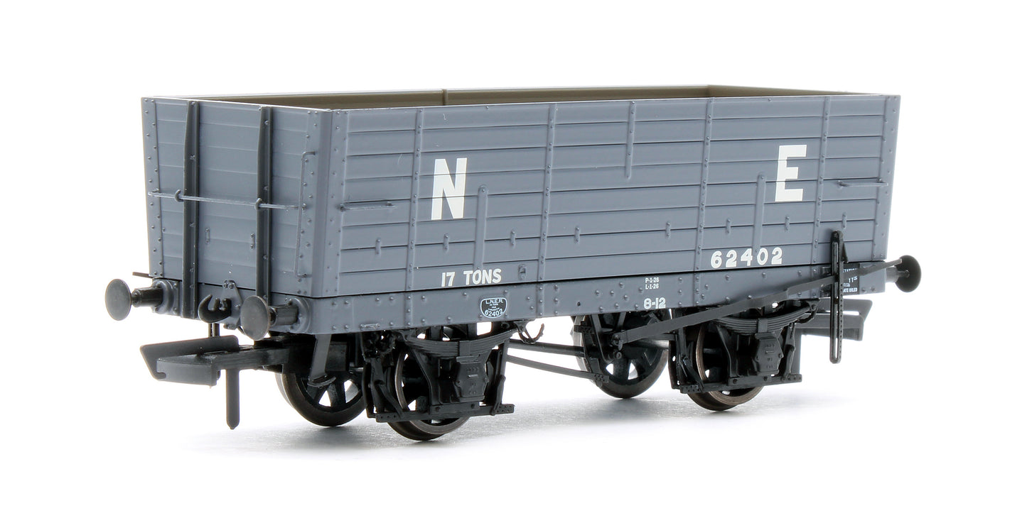NER 20t Hopper - DGM 11 (ex-P6) Hopper - LNER Grey - Triple Pack