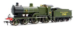 SECR Maunsell D1 Class Southern SR Maunsell Olive Green 4-4-0 Steam Locomotive No.1749