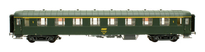 Pre-Owned MW40 203 SNCF 1st Class Coach '50 87 18-47 413-5'