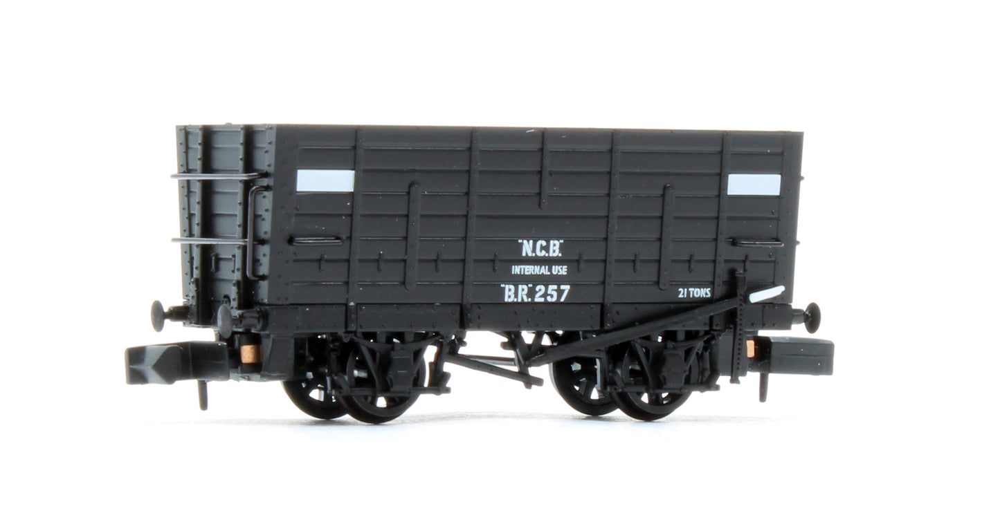 373-378 NER P7 Coal Hopper NCB Black No.B.R.257