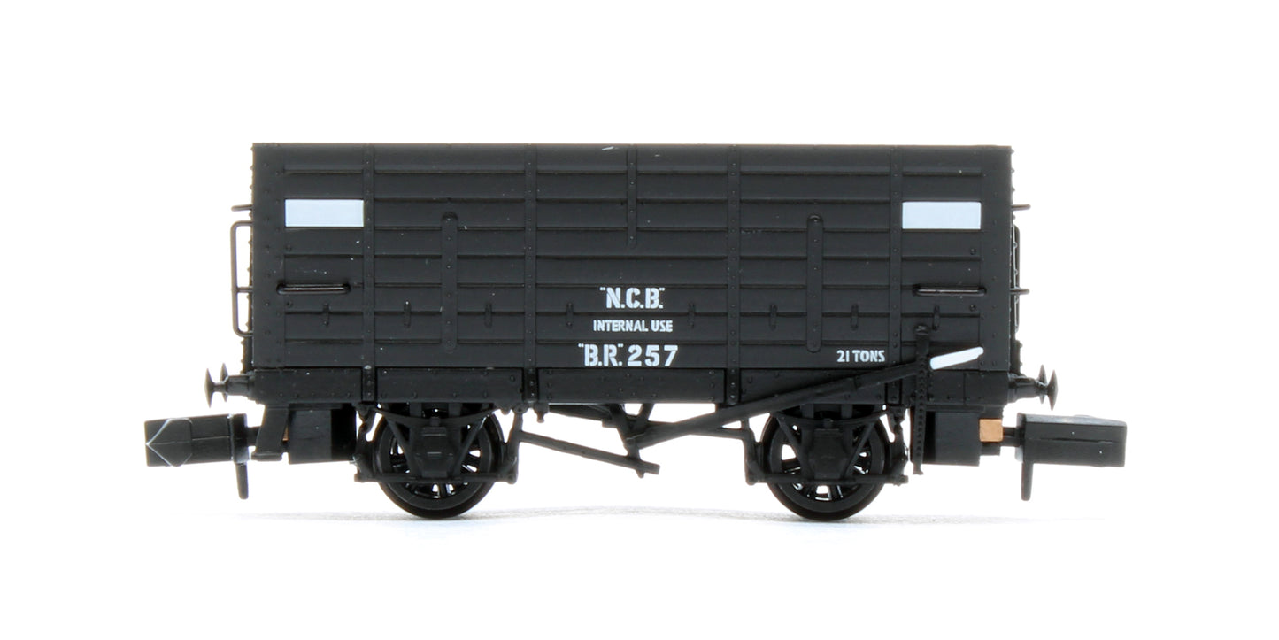373-378 NER P7 Coal Hopper NCB Black No.B.R.257