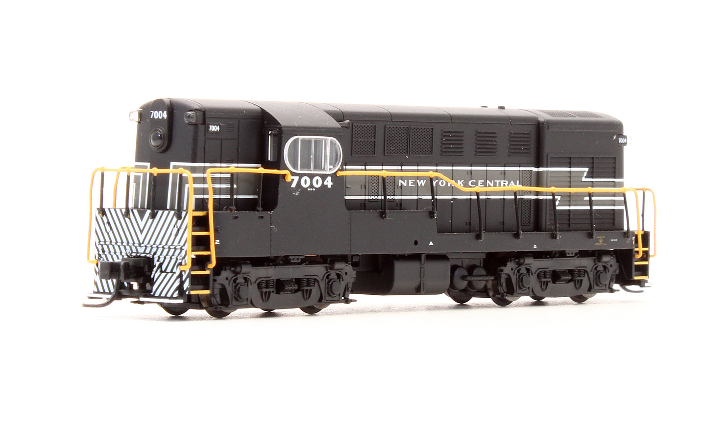 Pre-Owned 52013 H16-44 Diesel Locomotive New York Central - Road #7004