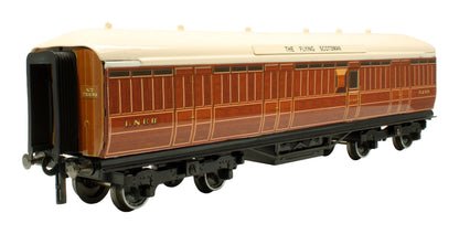 Pre-Owned LNER Teak Brake Coach '5219'