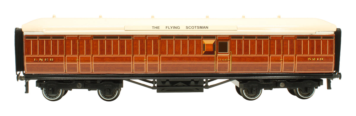 Pre-Owned LNER Teak Brake Coach '5219'
