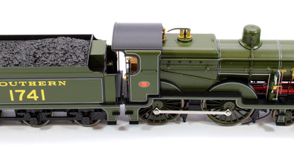 SECR Maunsell D1 Class Southern SR Maunsell Olive Green 4-4-0 Steam Locomotive (with Top Feed) No.1741