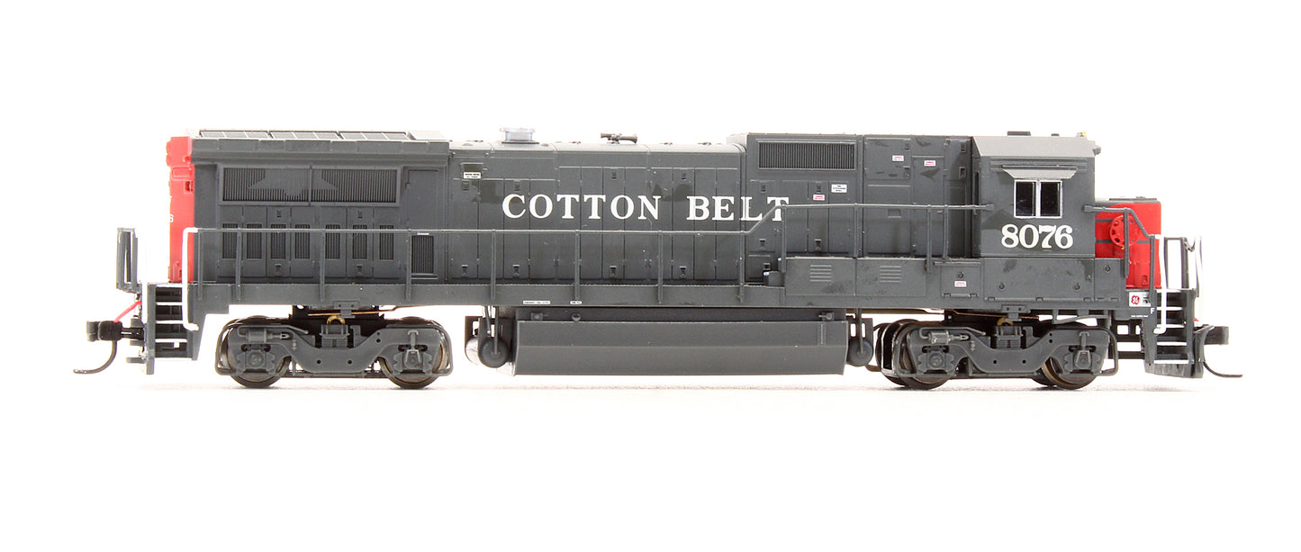 Pre-Owned 48722 Dash 8-40B Diesel Locomotive Cotton Belt - Road #8076