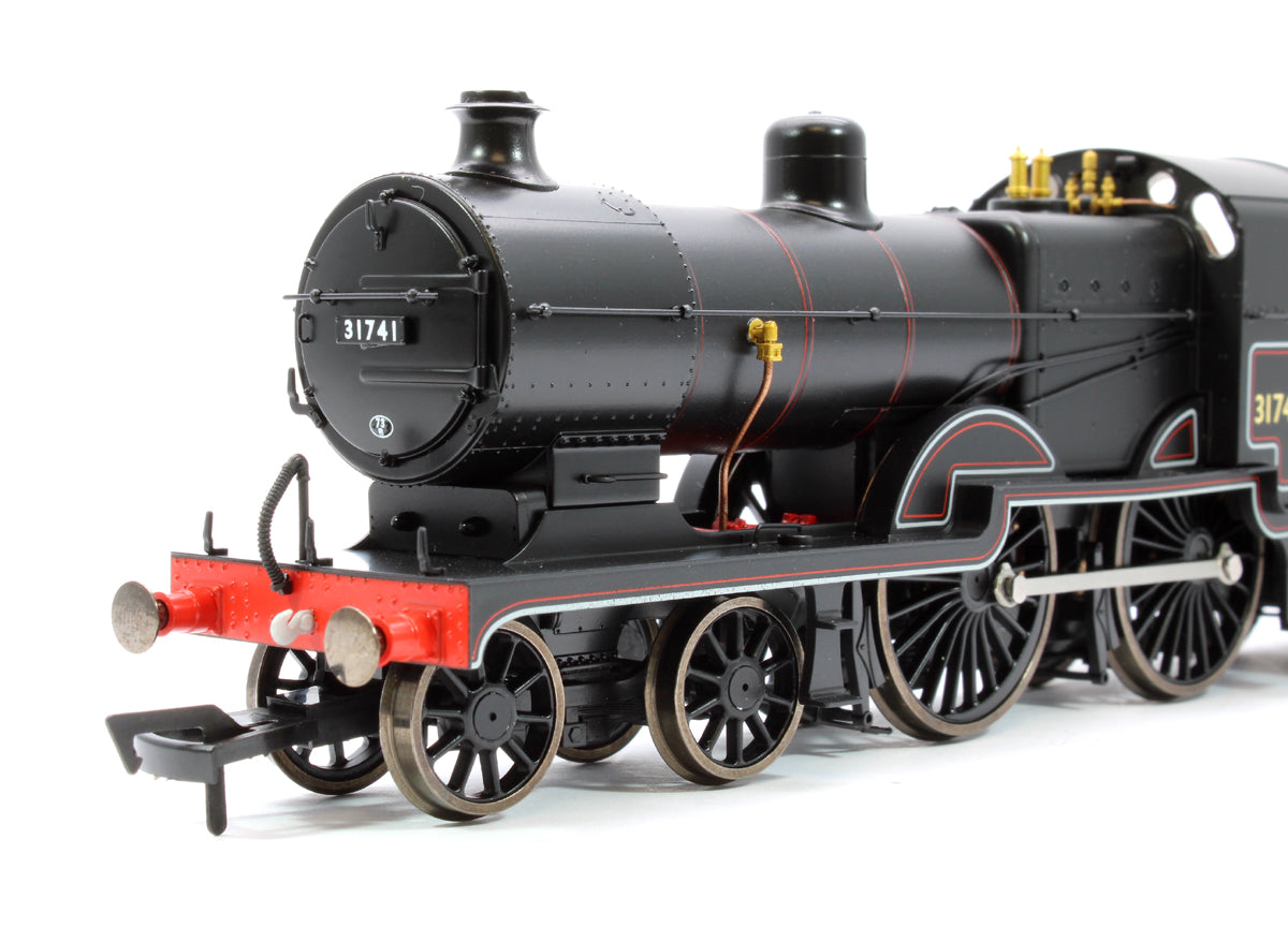 SECR Maunsell D1 Class BR Black (Early Crest) 4-4-0 Steam Locomotive No.31741