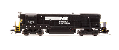 Pre-Owned 40 002 384 B23-7 Diesel Locomotive Norfolk Southern - Road #3975