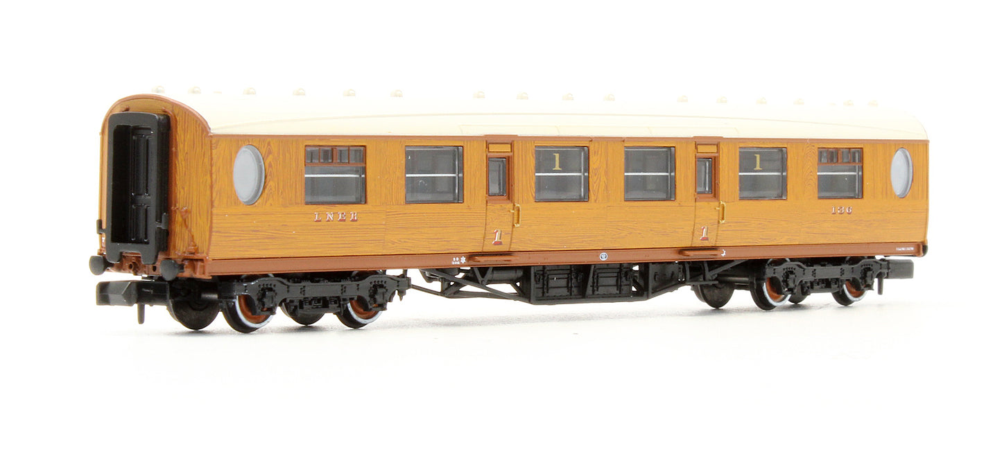 Pre-Owned LNER Thompson First Corridor Coach LNER Teak Effect No.136