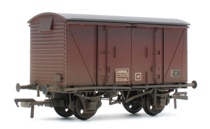 38-871 Bespoke Weathered BR 12T 'Vanwide' Ventilated Van BR Bauxite (Late) (VANWIDE) B783446