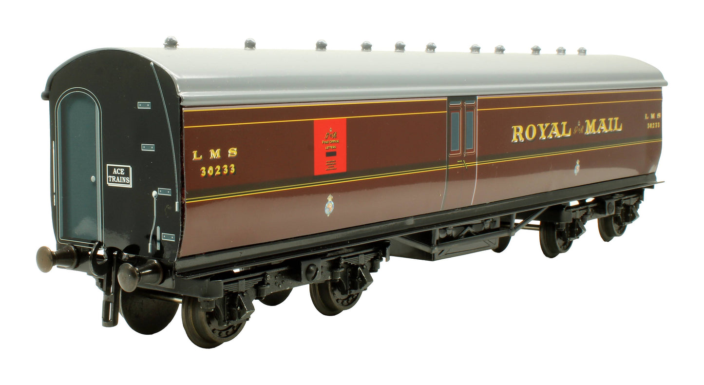 Pre-Owned LMS Royal Mail Travelling Post Office Coach '30233'