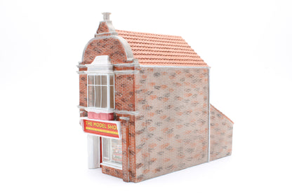 Pre-Owned Hornby Skaledale The Model Shop