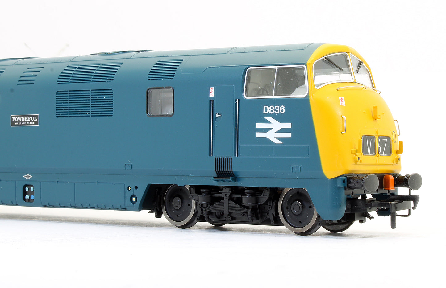 Pre-Owned Class 43 Warship D836 'Powerful' BR Blue Diesel Locomotive - DCC Sound