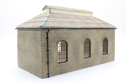 Pre-Owned Hornby Skaledale Engine Shed