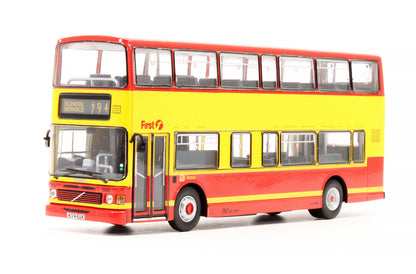 Pre-Owned UKBUS 4009 Alexander Royale First Pennine