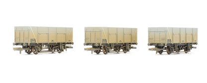 Pre-Owned Set Of 3 BR Grey 9 Plank Wagons - Weathered