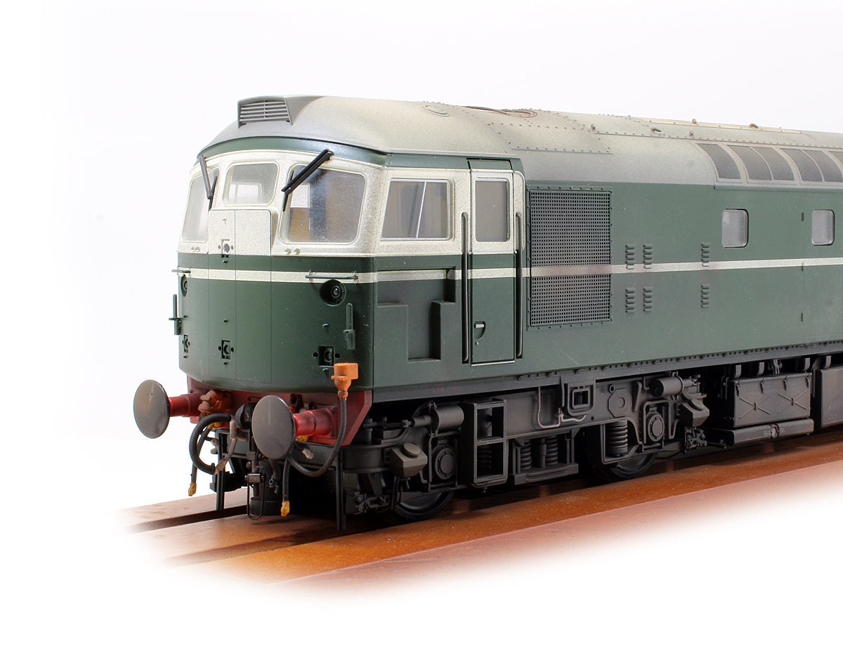 Pre-Owned BR Green Class 26/1 'D5320' Diesel Locomotive (Custom Weathered & DCC Sound Fitted)