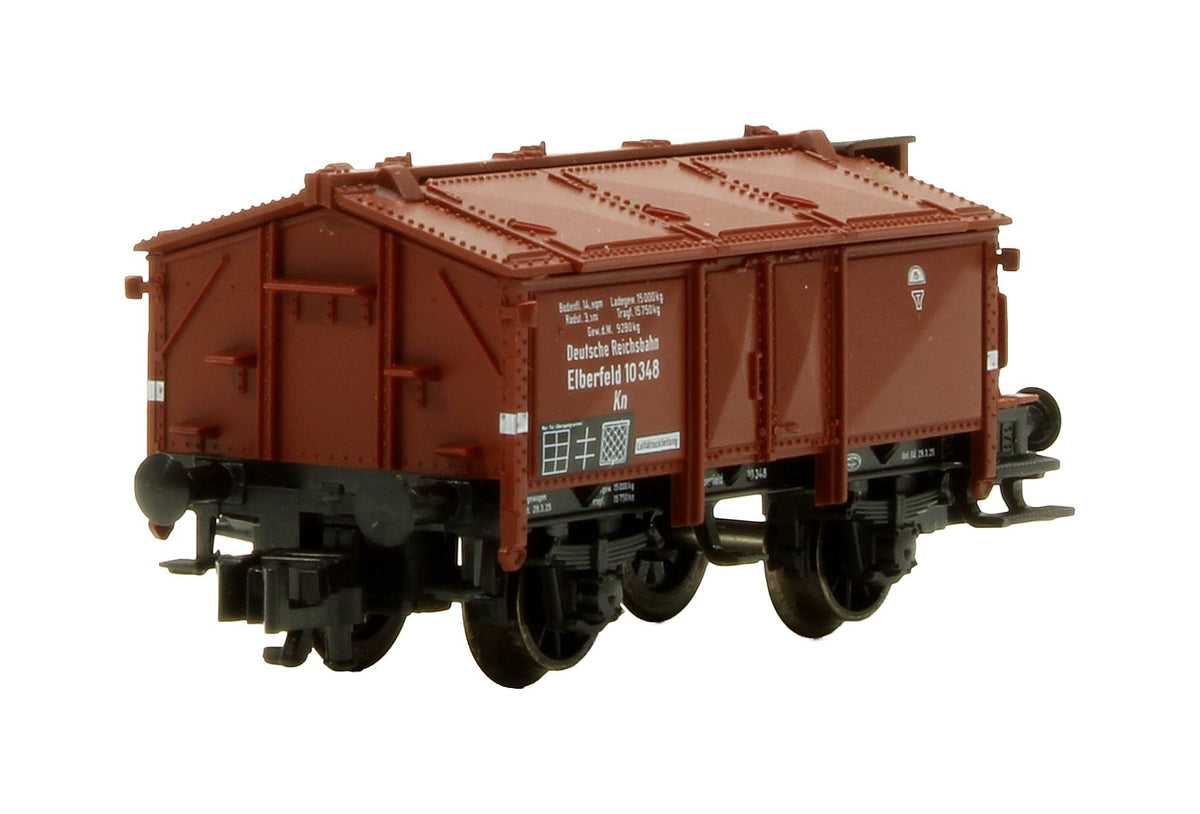 Pre-Owned 7900 2-8-0 Class 56 German State Railway 56 2264 Pre-War Steam Locomotive Train Set