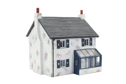 R8514 Pre-Owned Hornby Skaledale Riverside Cottage