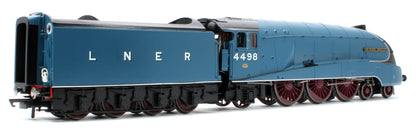 R30555 LNER Class A4 Sir Nigel Gresley (with figure Limited Edition) The Great Railway Engineers Collection Steam Locomotive