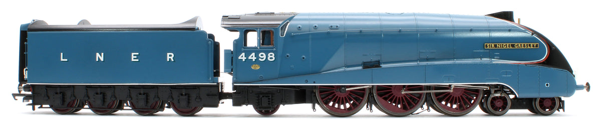 R30555 LNER Class A4 Sir Nigel Gresley (with figure Limited Edition) The Great Railway Engineers Collection Steam Locomotive