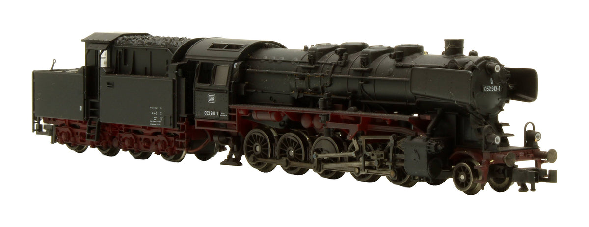 Pre-Owned 84 1969 2-10-0 Class 52 German Federal Railway 052 913-1 Pre-War Steam Locomotive Tanker Train Set