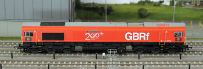R30550 RailRoad Plus GBRf Class 66 Railway 200 'Michael Portillo' 66719 Diesel Locomotive