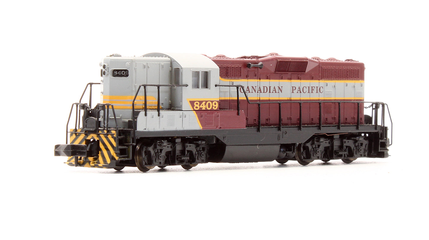 Pre-Owned 48011 GP7 Diesel Locomotive Canadian Pacific - Road #8409