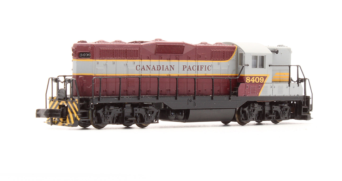 Pre-Owned 48011 GP7 Diesel Locomotive Canadian Pacific - Road #8409