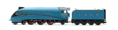TT3043M Class A4 4-6-2 LNER Sir Nigel Gresley No.4498 Steam Locomotive