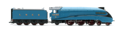 TT3043M Class A4 4-6-2 LNER Sir Nigel Gresley No.4498 Steam Locomotive