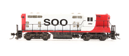 Pre-Owned 48034 GP7 Diesel Locomotive Soo Line - Road #382 - Custom Weathered