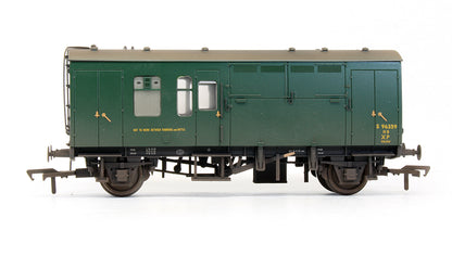 Pre-Owned BR MK1 Horse Box Green (SR)- Custom Weathered - Exclusive Edition