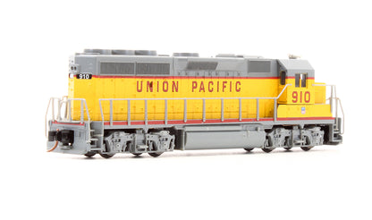 Pre-Owned 48624 GP40-2 Diesel Locomotive Union Pacific - Road #910