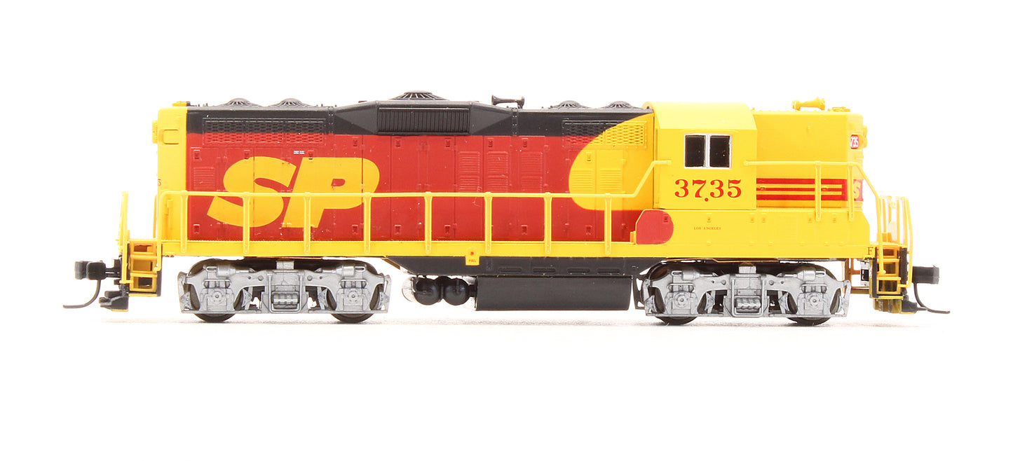 Pre-Owned 48339 GP9 Ph.2 Diesel Locomotive Southern Pacific - Road #3735