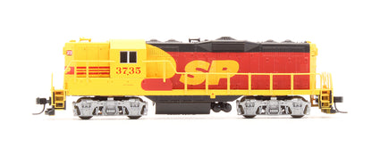 Pre-Owned 48339 GP9 Ph.2 Diesel Locomotive Southern Pacific - Road #3735