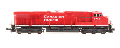 Pre-Owned 176-8904 ES44AC Diesel Locomotive Canadian Pacific - Road #8713