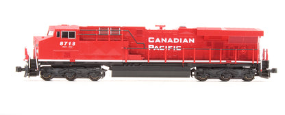 Pre-Owned 176-8904 ES44AC Diesel Locomotive Canadian Pacific - Road #8713
