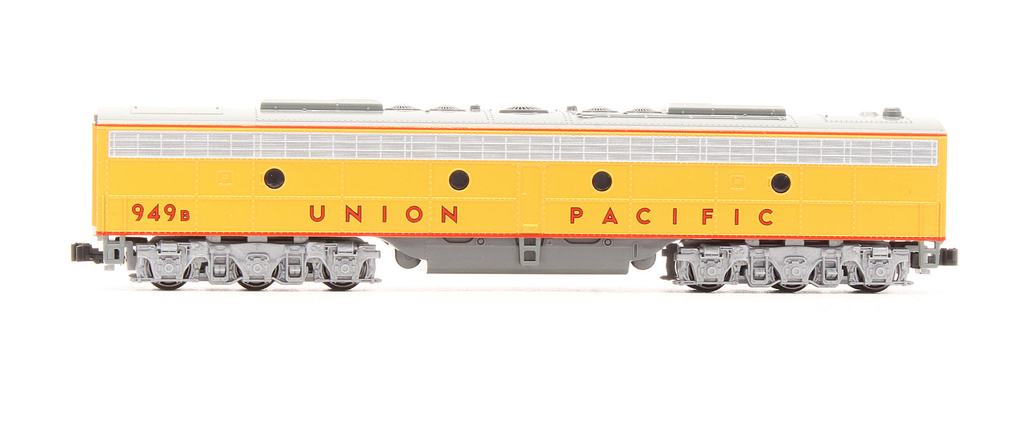 Pre-Owned 176-5357 E8B Diesel Locomotive Union Pacific - Road #949B