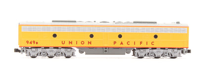 Pre-Owned 176-5357 E8B Diesel Locomotive Union Pacific - Road #949B