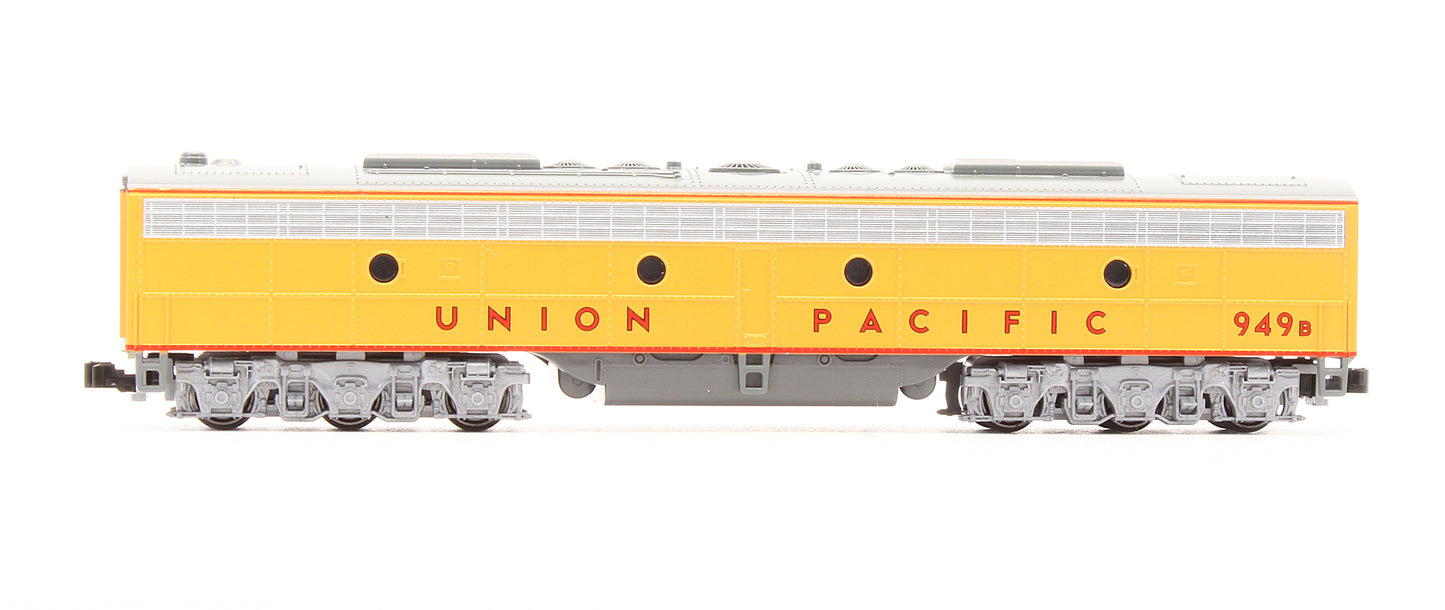 Pre-Owned 176-5357 E8B Diesel Locomotive Union Pacific - Road #949B