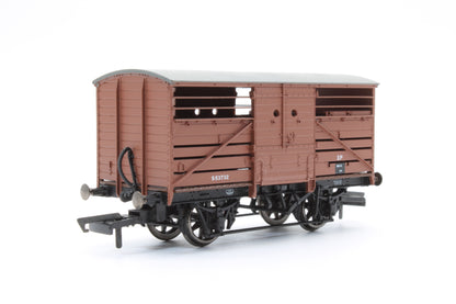 Pre-Owned R6737 BR 10T Maunsell Cattle Wagon 'S53732'