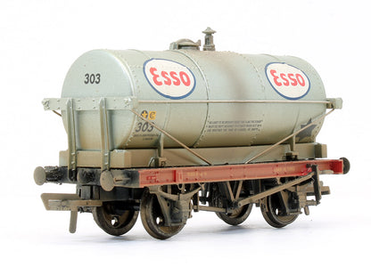 Pre-Owned 37-668 Set Of 3 - 14T Tank Wagons 'Esso' (Weathered)