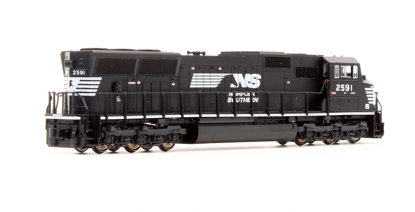 Pre-Owned 176-7501 SD70M Diesel Locomotive Norfolk Southern - Road #2591